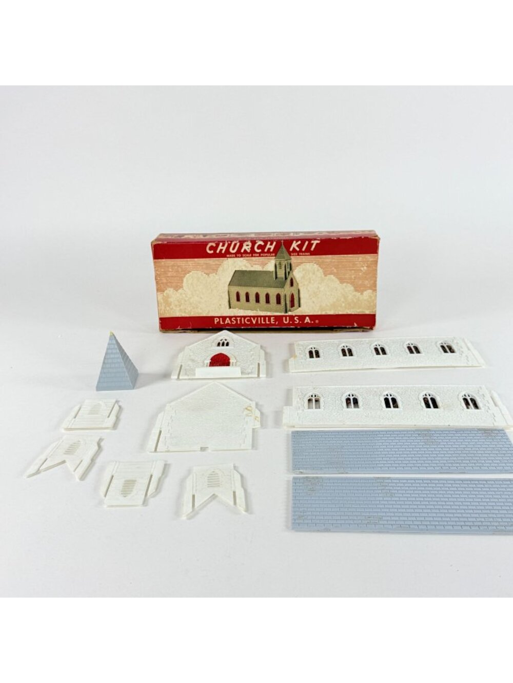 Plasticville CC-9 Church Kit HO Scale Model Train Building USA